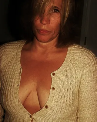 Christelle, 40 ans, rencontre sexe à Pexiora
