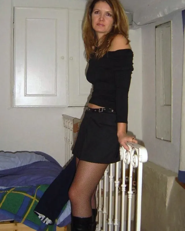 Delphine, 43 ans, rencontre sexe à Oizé