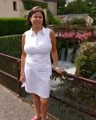 Kamala, 46 ans, rencontre sexe à Villemoustaussou