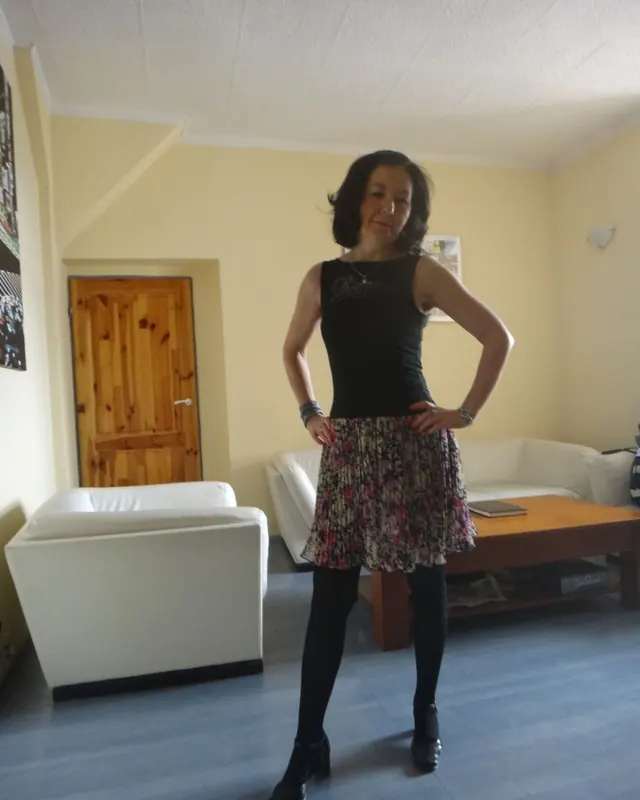 Nga, 60 ans, rencontre sexe à Le Pradet